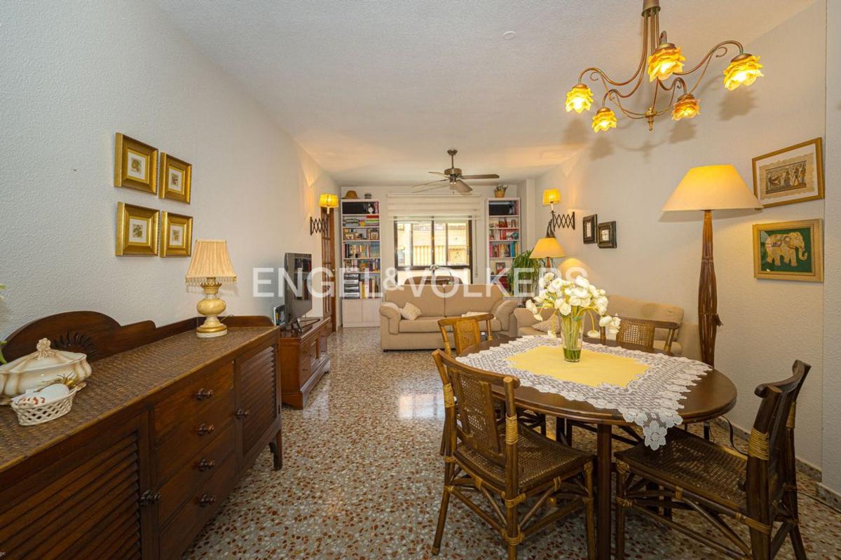 Продажа квартиры на Piso en Calle Colón, Platja Vila Joiosa, La Villajoyosa / Vila Joiosa, Ла Виллахойоса / Вила Хойоса
photo 5