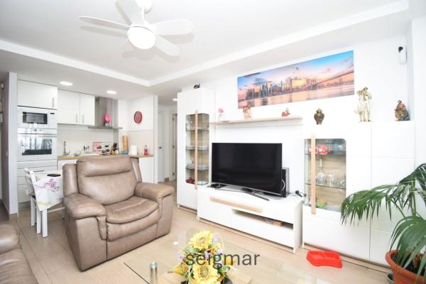 Sale of flat in Piso en Avenida de Madrid, Playa de Levante, Benidorm, Benidorm
 photo 4