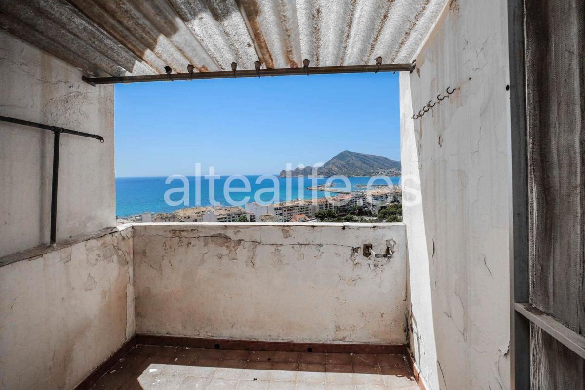 Properties for sale and rent in Spain photo 2