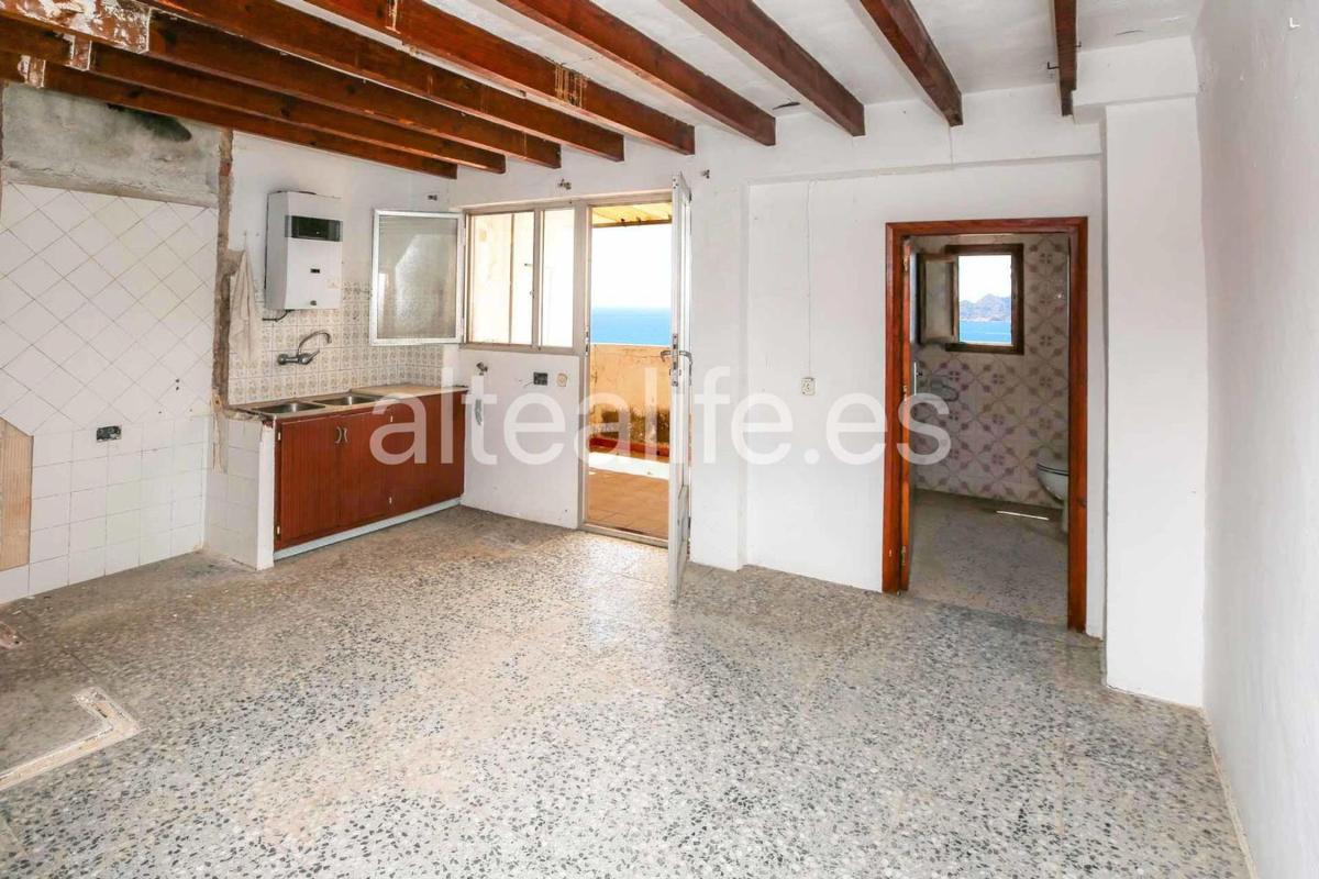 Properties for sale and rent in Spain photo 4