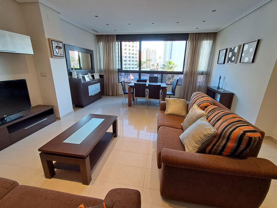 Продажа квартиры на Piso en Calle Derramador, Zona Rincón Bajo, Benidorm, Бенидорм
photo 1