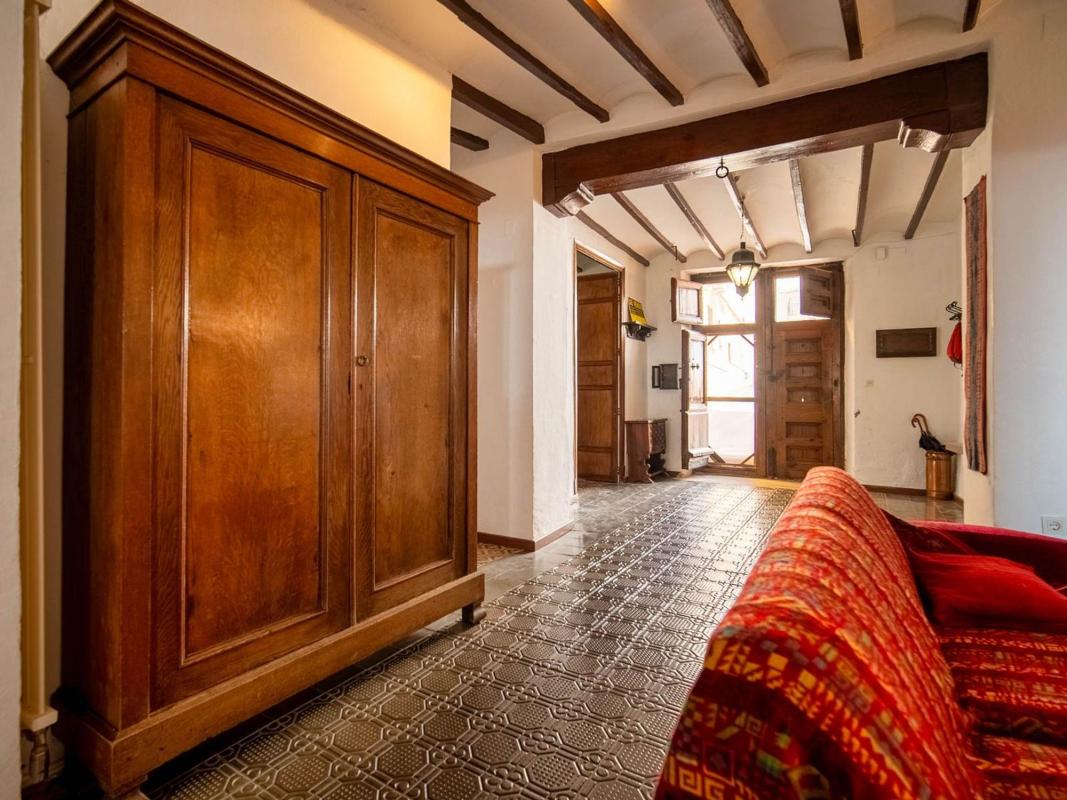 Properties for sale and rent in Spain photo 5