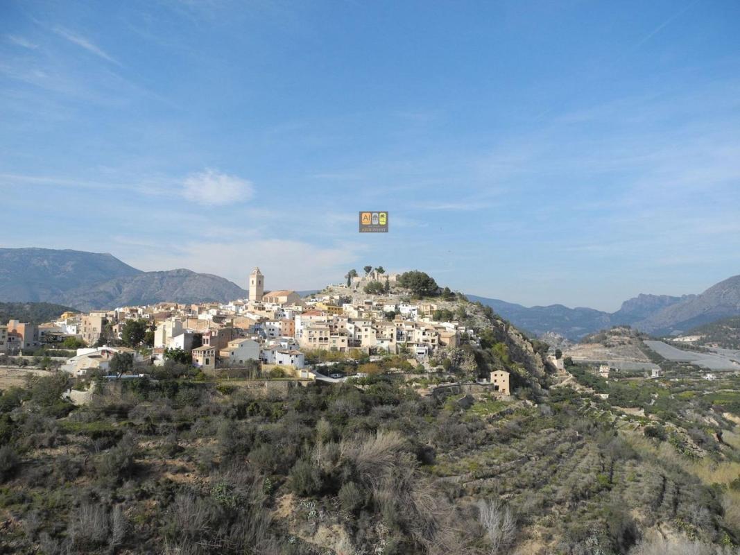Properties for sale and rent in Spain photo 1