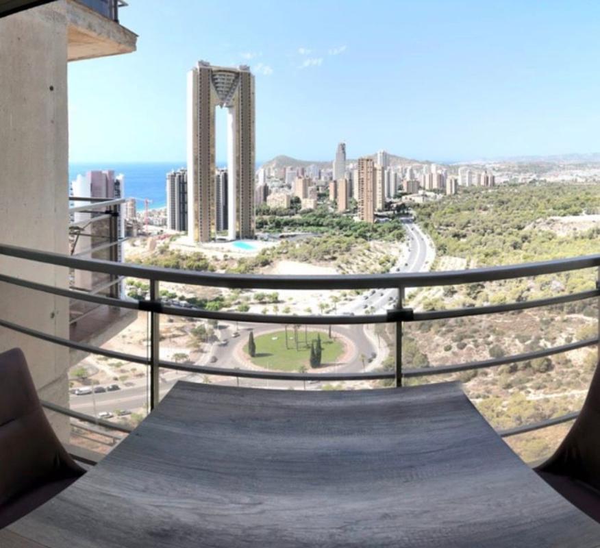 Продажа квартиры на Piso en Calle Presidente Adolfo Suárez, Pueblo Poniente, Benidorm, Бенидорм
photo 2