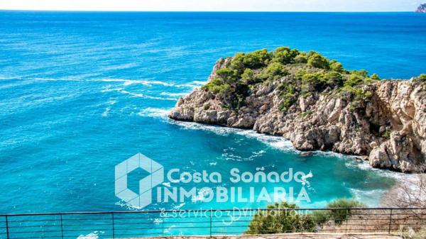 Sale of flat in Piso en Complejo Puerto Dep.l.campomanes, Zona de Mascarat, Altea, Altea
photo 1