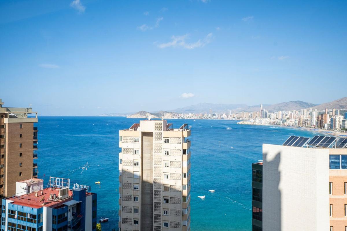 Venta de piso en Piso en Avenida de Madrid, Playa de Levante, Benidorm, Benidorm
 photo 2