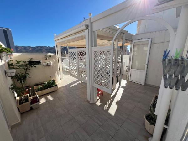 Venta de piso en Piso en Calle Esperanto, Pueblo Levante, Benidorm, Benidorm
photo 1