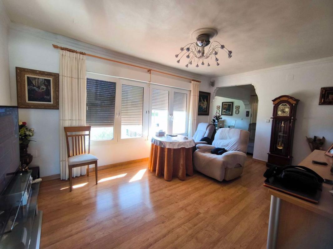 Недвижимость на продажу и в аренду в Испании photo 4