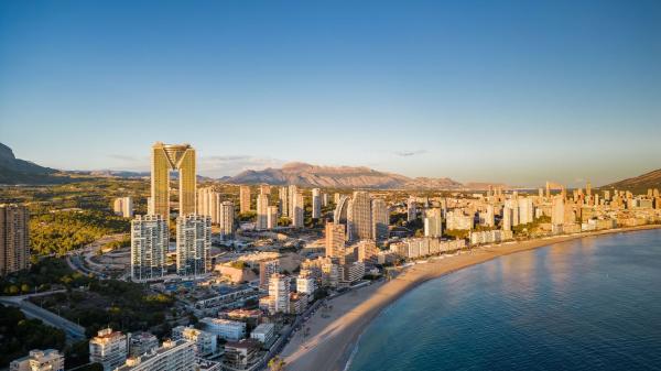 Venta de piso en Piso en Avenida de Mejico, 7, Playa de Poniente, Benidorm, Benidorm
thumbnail 2