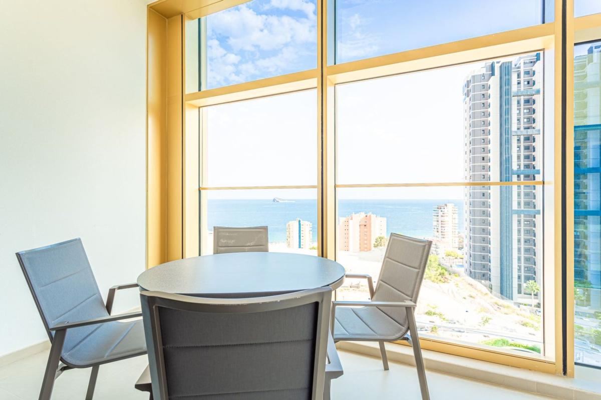 Продажа квартиры на Piso en Avenida de Mejico, 7, Playa de Poniente, Benidorm, Бенидорм
photo 1