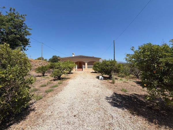 Casa o chalet independiente en Xirles, Polop photo 1