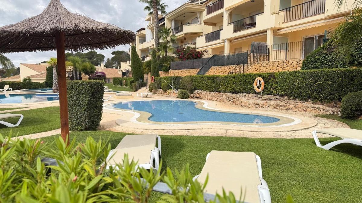 Продажа квартиры на Piso en Zona de Mascarat, Altea, Алтея
 photo 2
