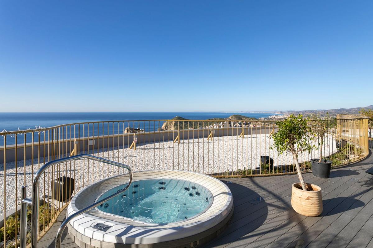 Sale of apartment in Piso en Avenida Mexico, 9, Playa de Poniente, Benidorm, Benidorm
photo 1