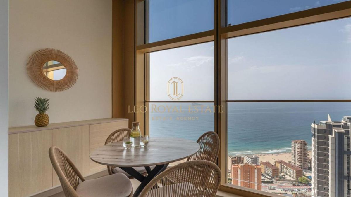 Продажа квартиры на Piso en Avenida de Mejico, 7, Playa de Poniente, Benidorm, Бенидорм
photo 1