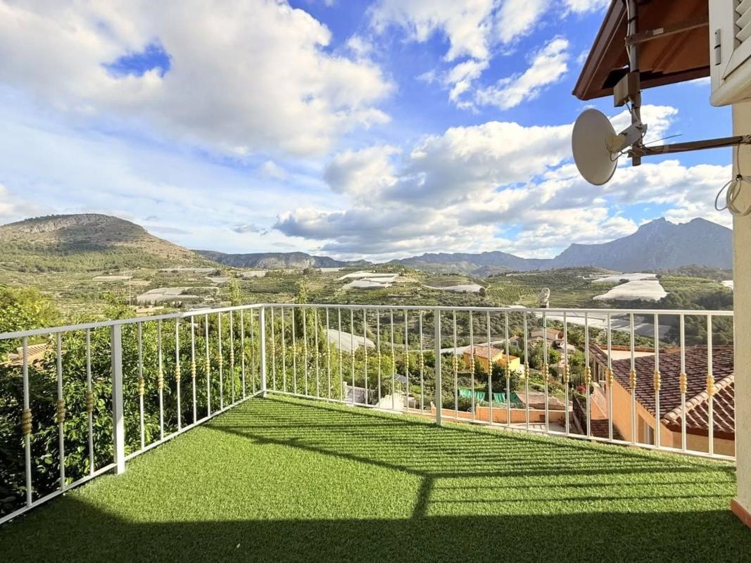 Propiedades en venta y alquiler en España photo 3