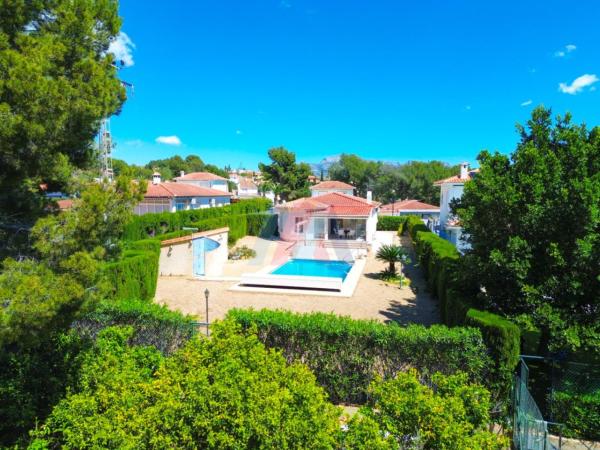 Independent chalet for sale in Casa o chalet en Barranco Hondo, La Nucia, La Nucia
photo 1