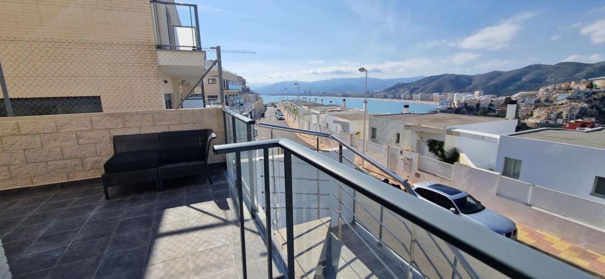 Продажа таунхауса в Chalet adosado en Calle Serra de Mariola, 36, Montebello - Nou Espai, La Nucia , Ла Нусия photo 4