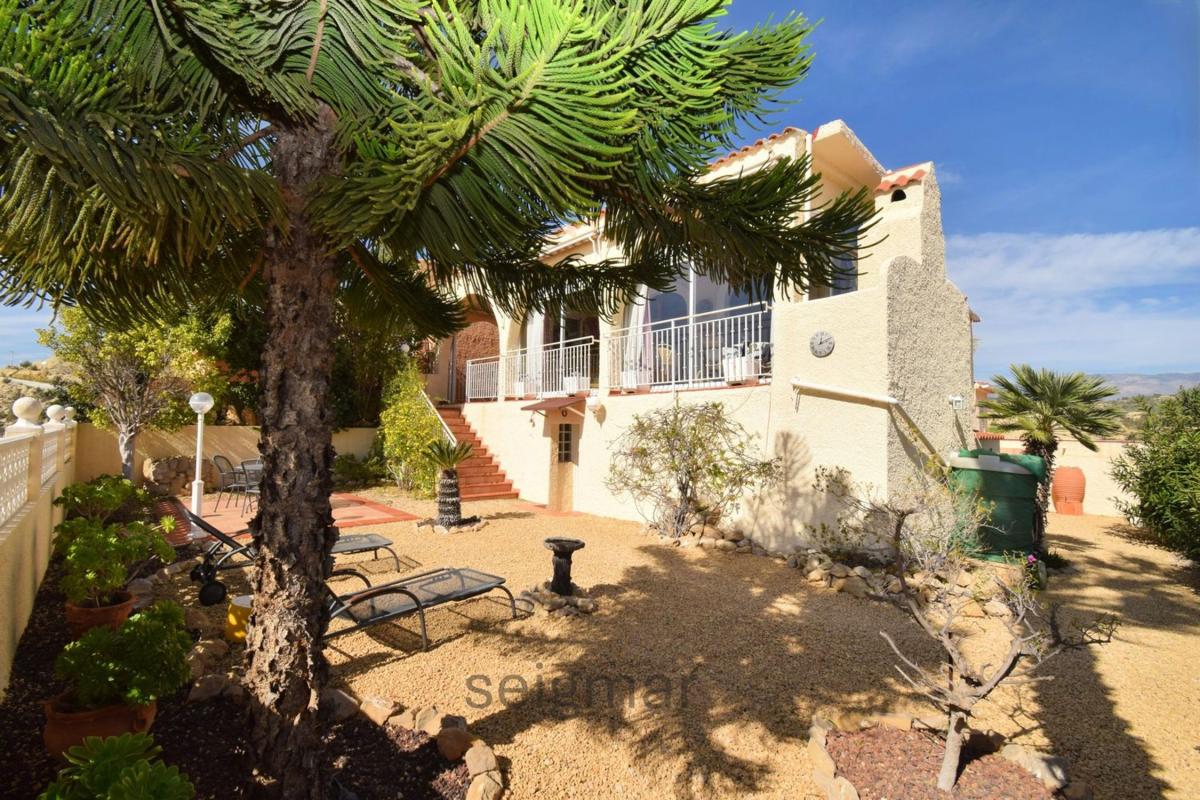 Properties for sale and rent in Spain photo 1