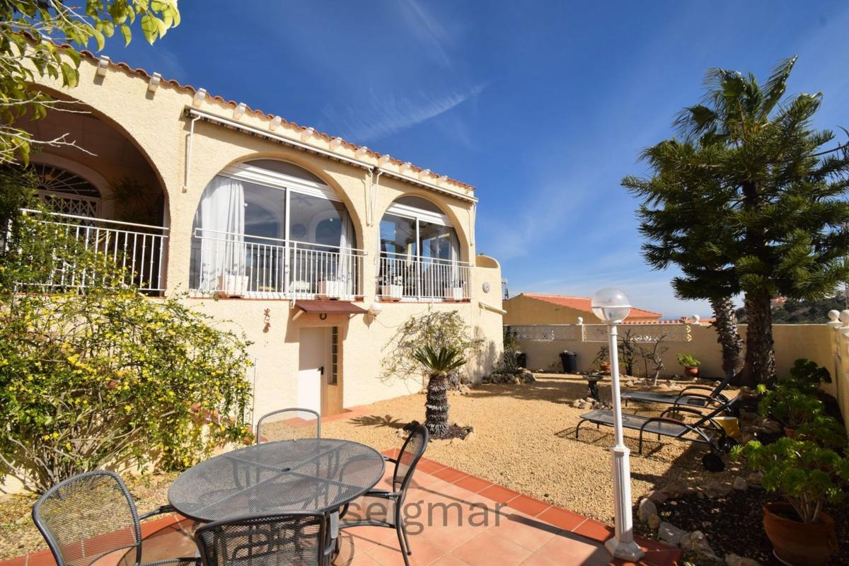 Properties for sale and rent in Spain photo 3