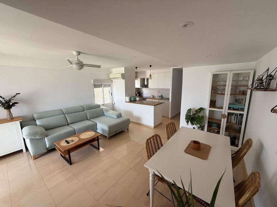 Продажа квартиры на Piso en Avenida de la Armada Española, Playa de Poniente, Benidorm, Бенидорм
photo 5