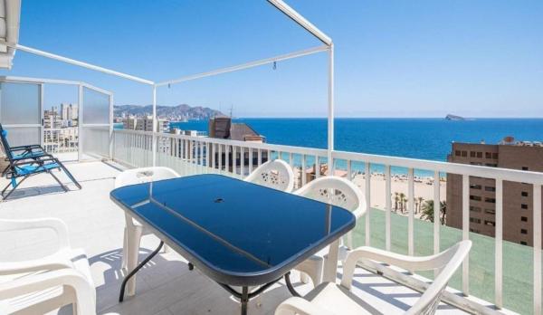 Ático en venta en  Ático en Playa de Poniente, Benidorm, Benidorm photo 4