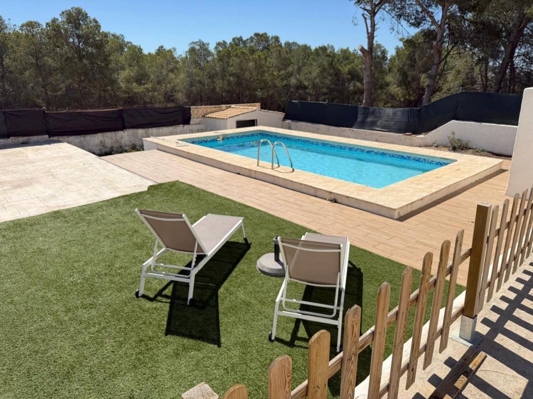 Properties for sale and rent in Spain photo 2