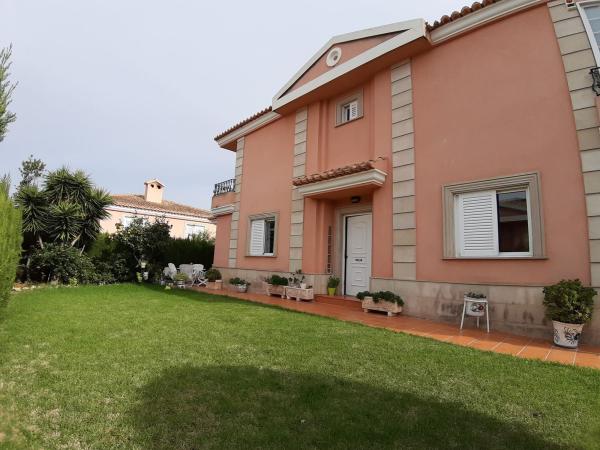 Chalet adosado en Avenida de Malta, 10, Zona Sierra Helada, Benidorm photo 1