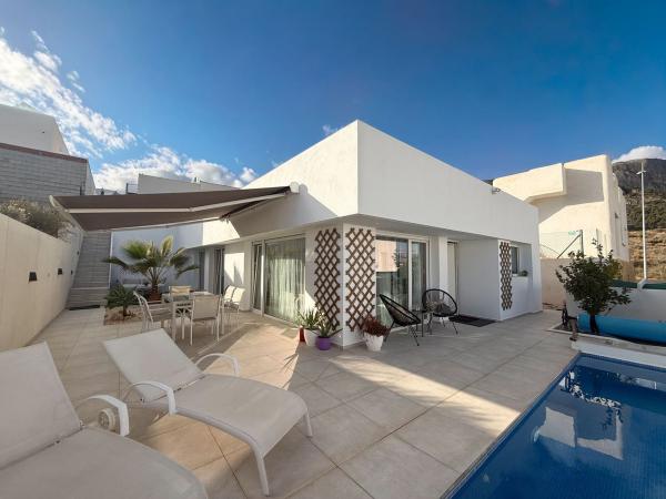 Independent chalet for sale in Casa o chalet en La Alberca, Polop, Polop
thumbnail 2