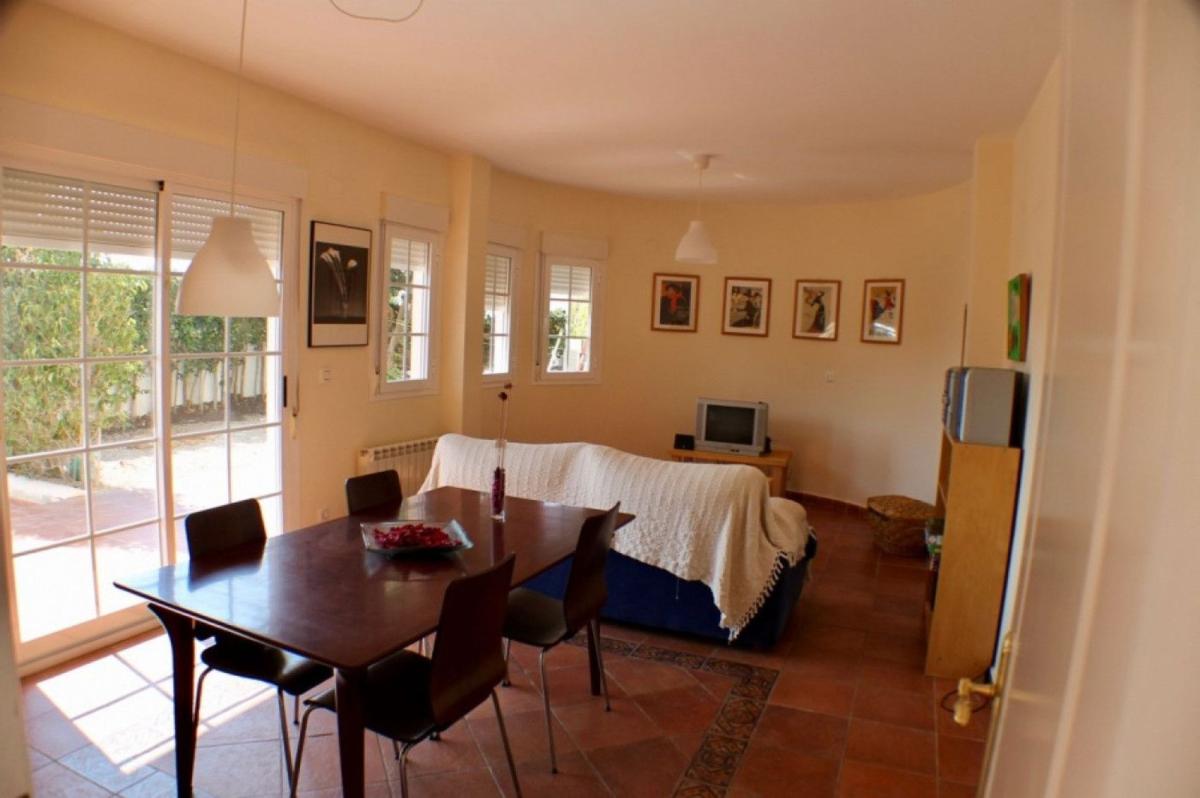 Properties for sale and rent in Spain photo 1