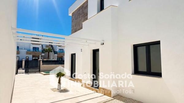 Chalet adosado en Calle Florencia, La Alberca, Polop photo 2