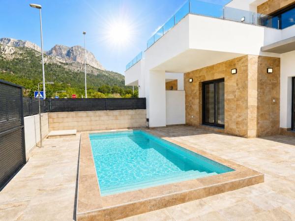 Casa o chalet independiente en Calle Milan, La Alberca, Polop thumbnail 2