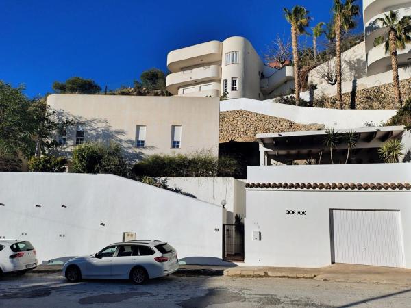 Casa o chalet independiente en Avenida d'Europa, Poble Nou - Montiboli, La Villajoyosa / Vila Joiosa thumbnail 3
