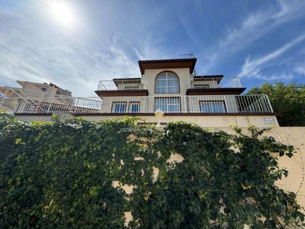 Chalet adosado en Callosa d'En Sarria thumbnail 2