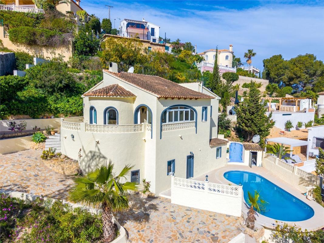 Properties for sale and rent in Spain photo 1