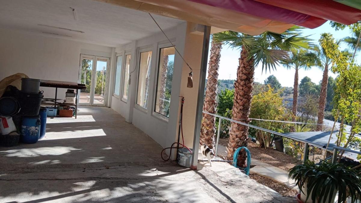 Properties for sale and rent in Spain photo 1