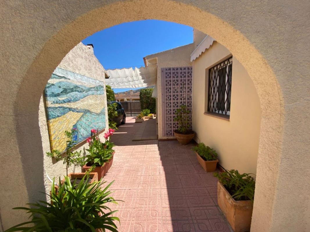 Properties for sale and rent in Spain photo 5