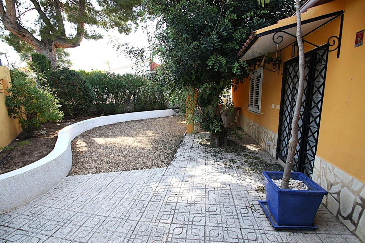 Properties for sale and rent in Spain photo 4