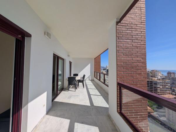 Venta de piso en Piso en Avenida de la Marina Baixa, 1, Cala Palmera - Atrium, La Villajoyosa / Vila Joiosa, La Villajoyosa / Vila Joiosa
thumbnail 3