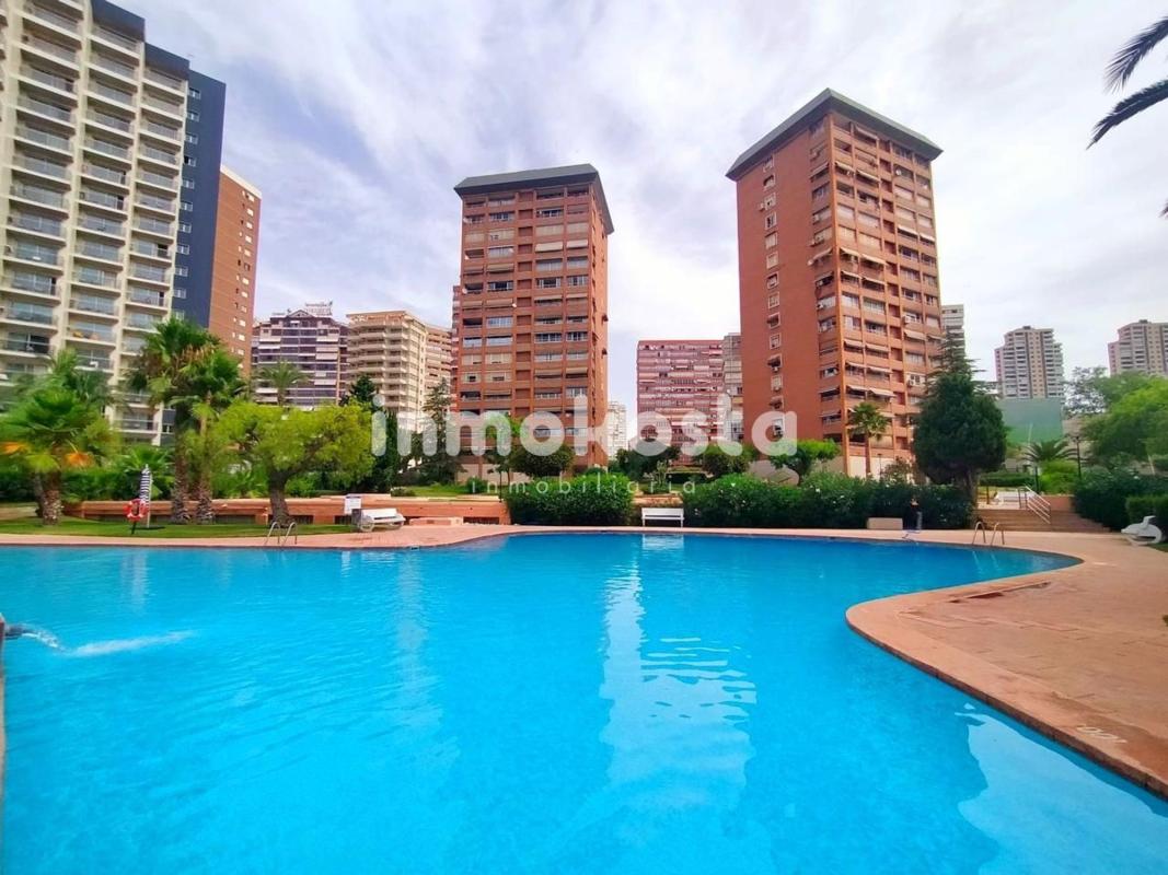 Продажа квартиры на Piso en Avenida de Europa, Pueblo Levante, Benidorm, Бенидорм
 photo 2