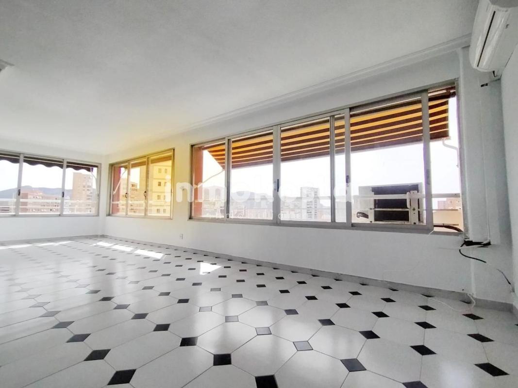Продажа квартиры на Piso en Avenida de Europa, Pueblo Levante, Benidorm, Бенидорм
 photo 4