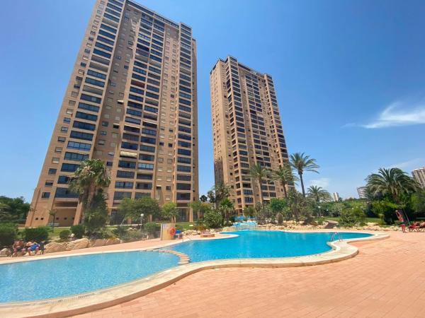 Sprzedaż mieszkania w Piso en Playa de Poniente, Benidorm, Benidorm
photo 1
