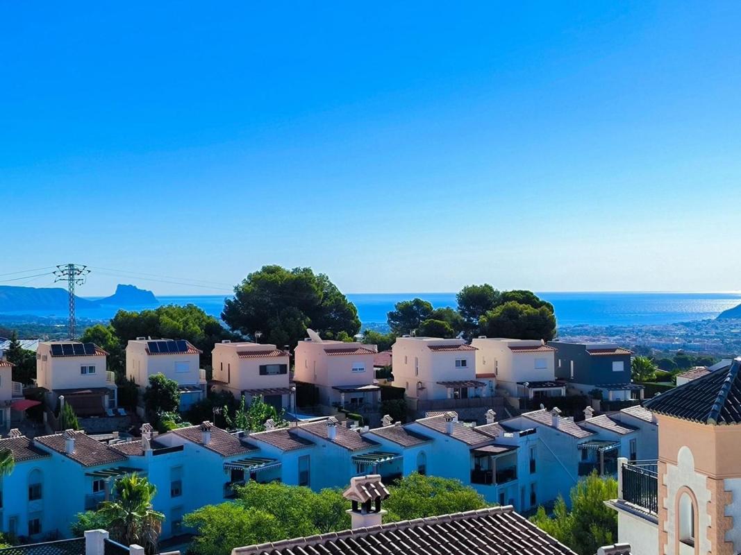 Properties for sale and rent in Spain photo 1