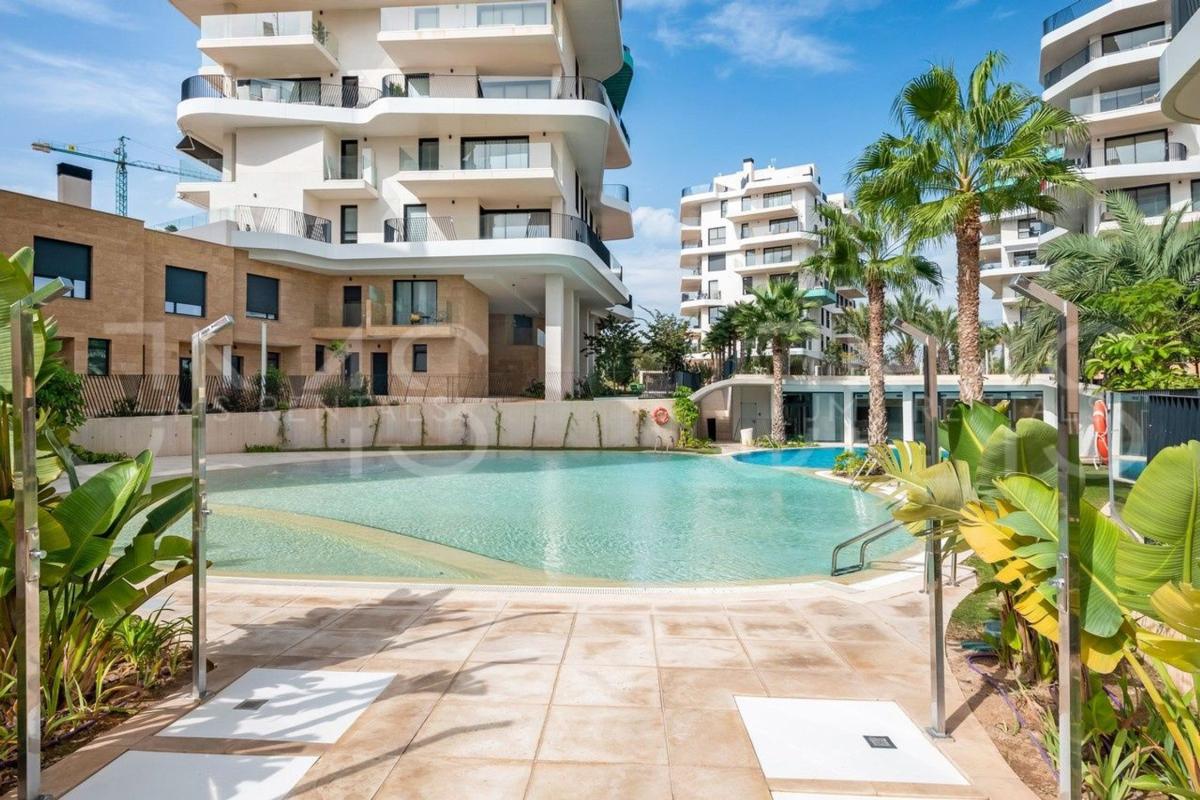 Sale of townhouse in Chalet adosado en Calle Edeta, 3, Platja de Torres, La Villajoyosa / Vila Joiosa , La Villajoyosa / Vila Joiosa photo 2