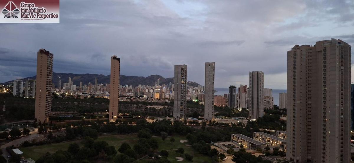 Sale of apartment in Piso en Pueblo Poniente, Benidorm, Benidorm
photo 2