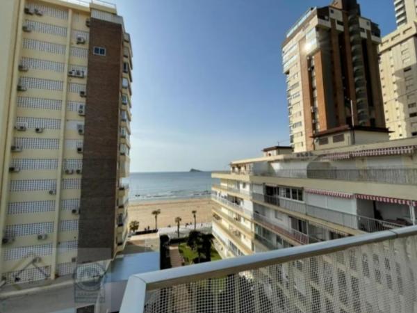 Ático en venta en Ático en Playa de Levante, Benidorm, Benidorm thumbnail 2