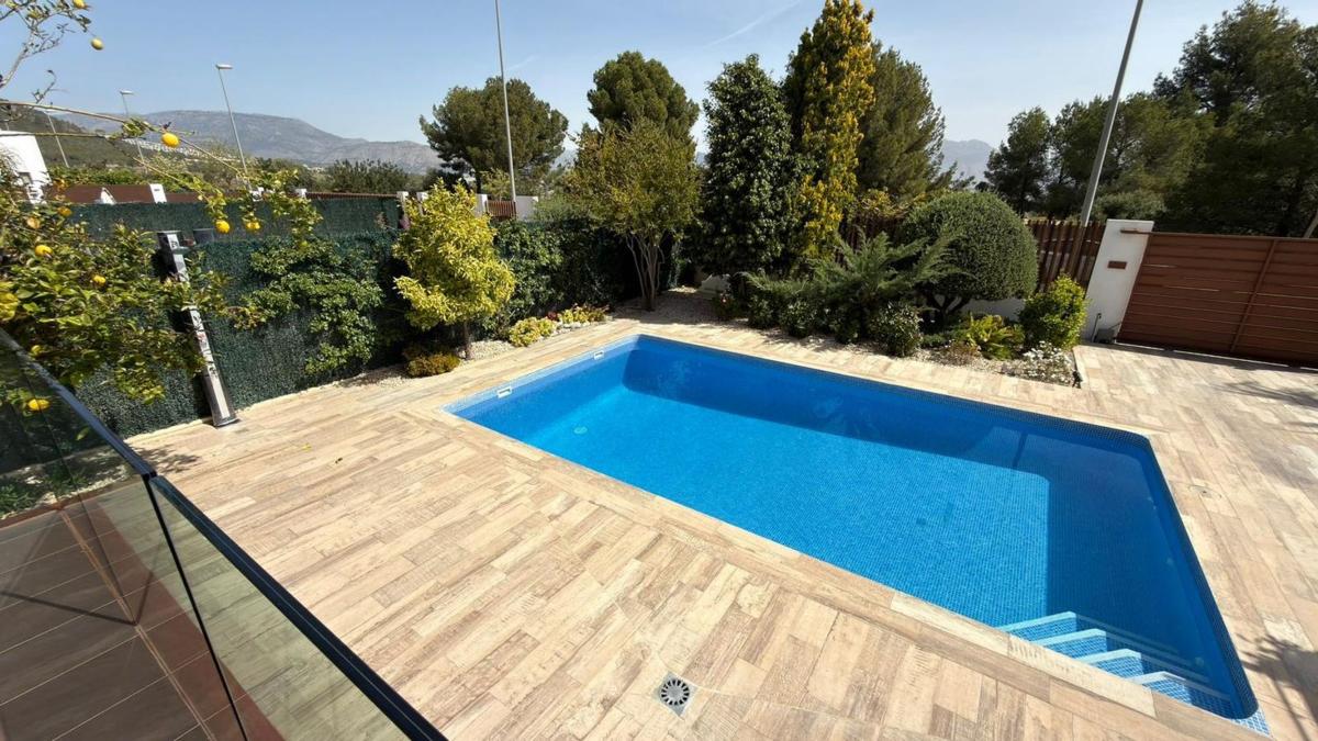 Propiedades en venta y alquiler en España photo 2
