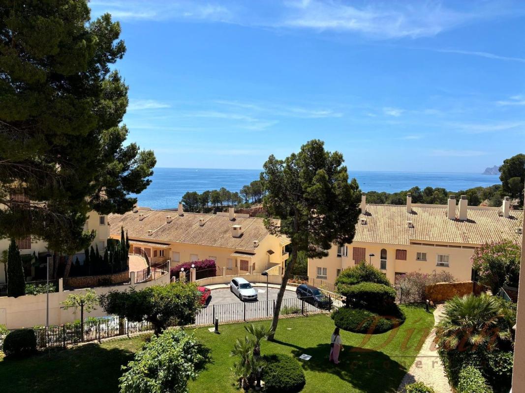 Продажа квартиры на Piso en Calle Isla de Altea, Zona de Mascarat, Altea, Алтея
photo 1