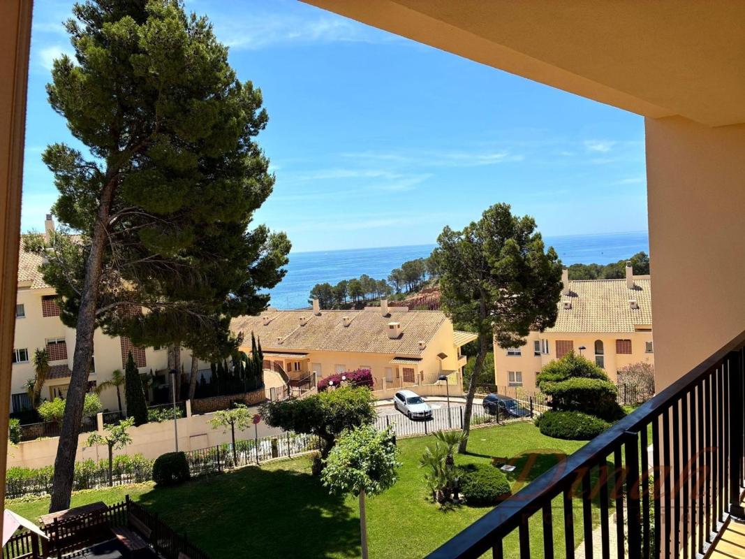 Продажа квартиры на Piso en Calle Isla de Altea, Zona de Mascarat, Altea, Алтея
photo 3