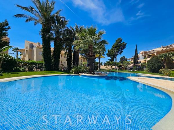 Продажа квартиры на Piso en Zona de Mascarat, Altea, Алтея
thumbnail 1