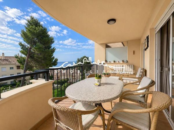 Дуплекс на продажу в Dúplex en Zona de Mascarat, Altea, Алтея photo 1